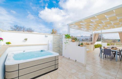 Torre Pali Apartment | Villetta Giuvì con Jacuzzi Privata