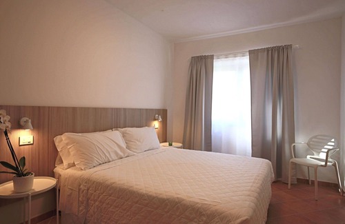 Porto Pozzo Apartment | Villetta Santa Teresa near Olbia with Pool