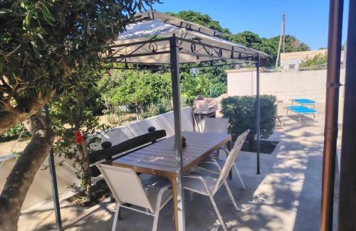 Favignana Villa | Villetta Scruscio ri Mare