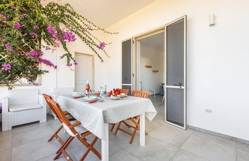 Torre Lapillo Apartment | Villetta Stella Di Mare Trilo 4 by BarbarHouse