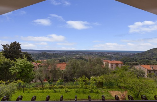 Corsanico-Bargecchia Villa | Villino di Corsanico with view, Massarosa, Italy