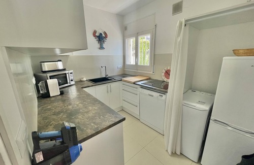 Almadraba-Canyelles Apartment | VIN. Apartment with wonderful sea views
