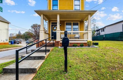 Atlanta House | Vine City Bee Hive