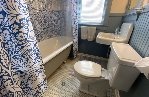St. Joseph House | Vineyard Mansion & Carriage House Bed & Breakfast