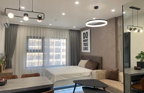 Tu Liem Apartment | Vinhomes Green Bay - Blissful homestays
