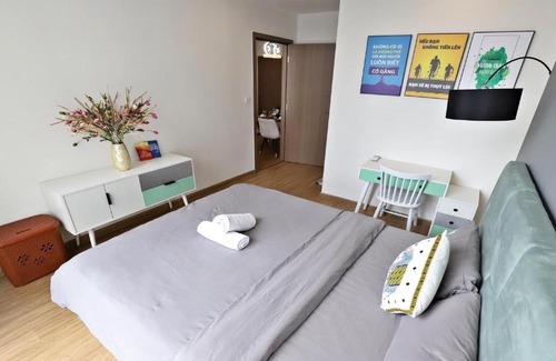 Tu Liem Apartment | Vinhomes Green Bay - Blissful homestays