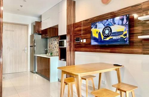 District 9 Apartment | Vinhomes Studio Apartment With Park View - BB Home