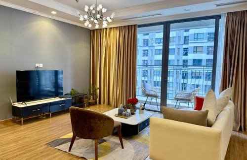 Hai Ba Trung Apartment | Vinhomes Times City - QMP