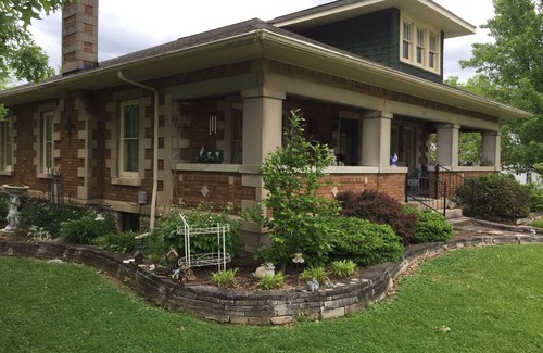 Bedford House | Vintage 1920s Craftsman Bungalow
