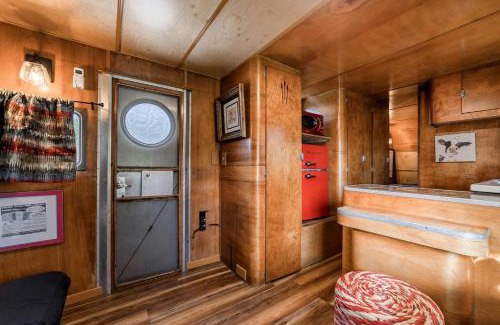 Spicewood House | Vintage Camper Amazingly Equipped Great for a Unique Getaway in Texas