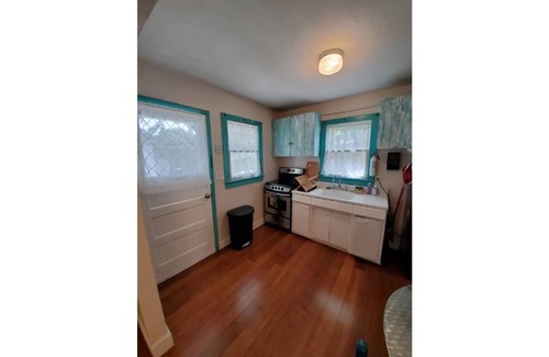 Melbourne Estates Cottage | Vintage Florida Cottage 1955