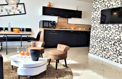 Saint-Aignan-Grandlieu House | Vintage at the gates of Nantes airport access