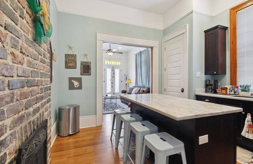 South 7th Ward House | Vintage Frenchmen Hideaway,6Blocks to Quarter+Jazz