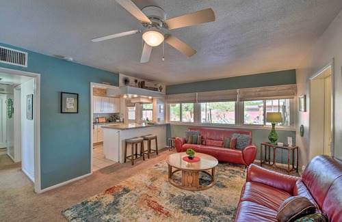 Las Vegas Cottage | Vintage Las Vegas Oasis < 3 Mi to the Strip!