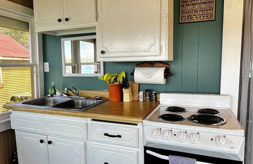 South Haven Cabin | Vintage Retreat - Cabin 5