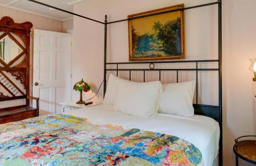 Rockport House | Vintage Rockport Escape