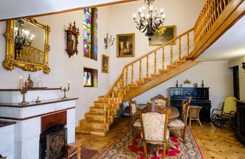 Mtskheta House | Vintage Villa Saguramo