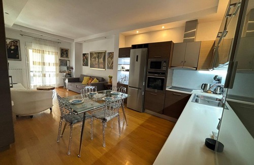Peiraiki Apartment | Violeta's Seaview Apartment in Piraeus