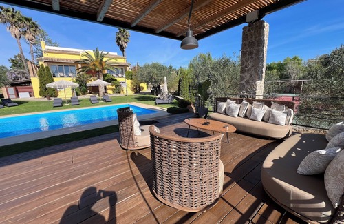 Gouvia Villa | Vip Luxury Privilege Villas with Tennis Court heated outdoor & indoor pool