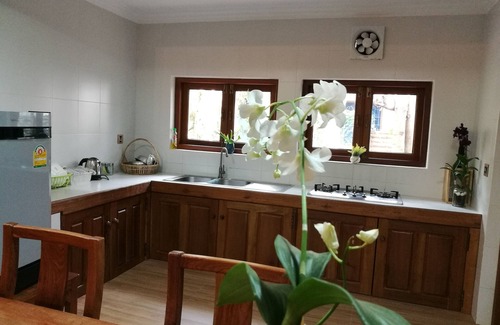 Sangkat Sla Kram Villa | VIP PRIVATE 3 BEDROOM VILLA IN TOWN