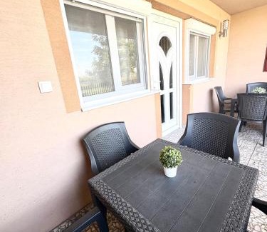 Hajdunanas House | Virág guest house