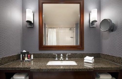 Visalia Hotel | Visalia Marriott at the Convention Center