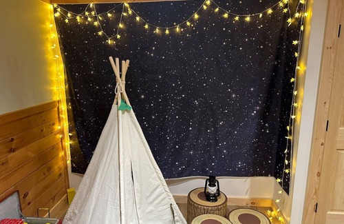 Roxbury Cabin | Visit Casa Zorro in Roxbury 10 Min to Wed Venues