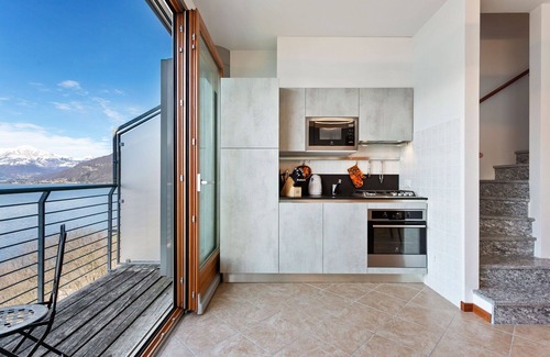 Perledo Apartment | Vista 180, Amazing 2 Br Flat With Terrace & Pool By Halldis