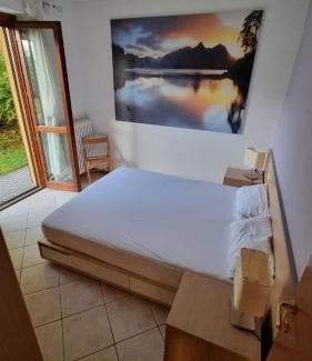 Perledo Apartment | Vista d'Oro Ulivo1 - 2 bedroom flat with lake view