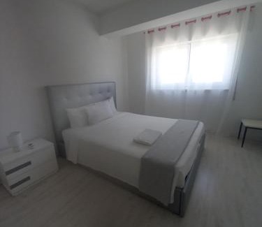 Braganca Apartment | Vista para a serra
