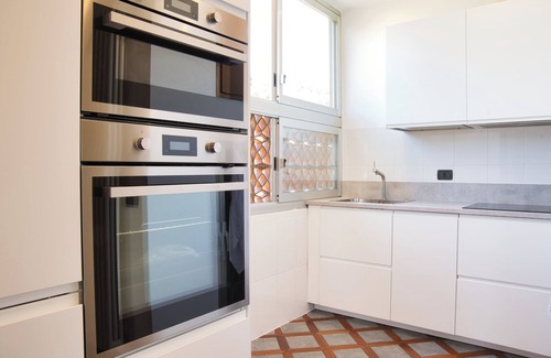 Calolziocorte Apartment | VistaLago Suite - Three Bedroom Apartment, Sleeps 6