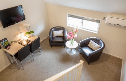Upper Riccarton Hotel | Vita Nova Motel
