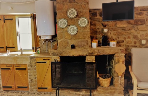 Torre de Moncorvo Apartment | Vita Portucale | Countryside Cottage Gem Moncorvo