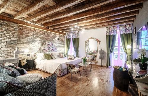 Como City Centre House | Vitrum - Como Luxury Suites