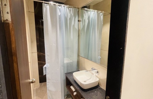 Khambhaliya Hotel | VITS Jamnagar