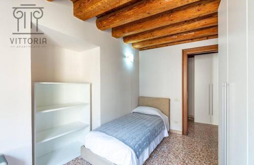 Vicenza Apartment | Vittoria Apartments: Palladio 2