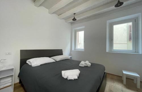 Centro Storico Nord Apartment | Vittoria Tre Piazze Apartments