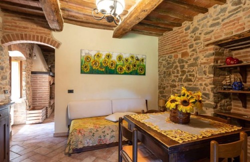 Montorgiali House | Vittorio by Interhome