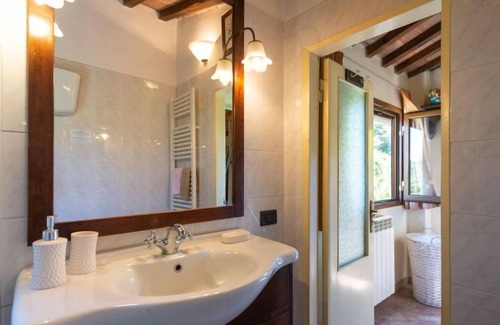 Montorgiali House | Vittorio by Interhome