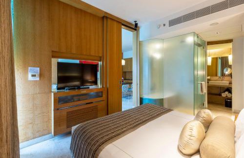 Whitefield Hotel | Vivanta Bengaluru, Whitefield