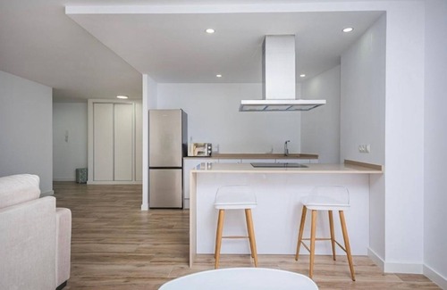 Old Town Apartment | Vive la Vila cozy apartment by the beach