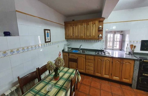 Cueli House | Vivienda Vacacional Casa Casenti