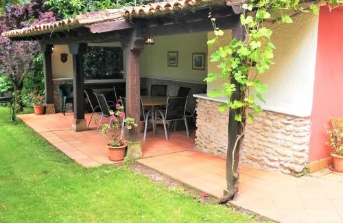 Colombres House | Vivienda Vacacional El Robledo