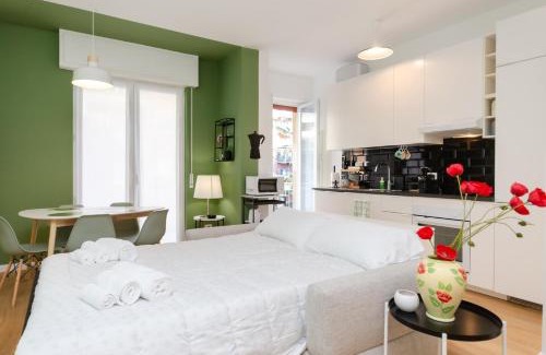 Lorenteggio Apartment | Vivimi Home Fiordalisi Stile & Comfort Vicino Metro