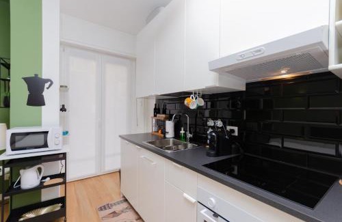 Lorenteggio Apartment | Vivimi Home Fiordalisi Stile & Comfort Vicino Metro