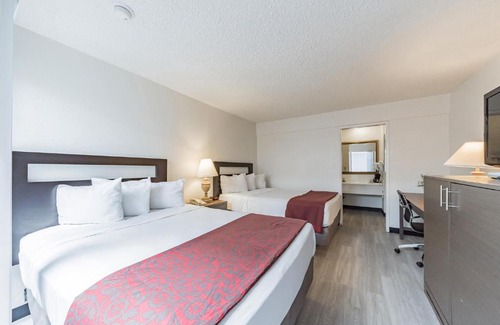 Southwood Riviera Hotel | Vivo Flex Living Torrance