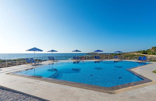 Stavros Apartment | Vlamis Villas