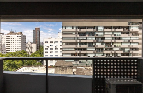 Pinheiros Apartment | VNO - Oscar Freire Studios on Subway