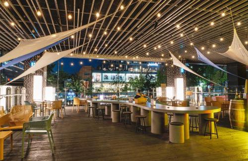 Nonhyeon-dong Hotel | voco Seoul Gangnam by IHG
