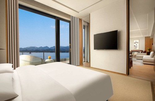 Chun'an Hotel | voco Thousand Island Lake by IHG